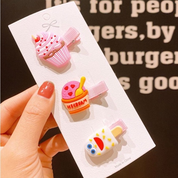 Other - 3-Pack Adorable Hair Bows